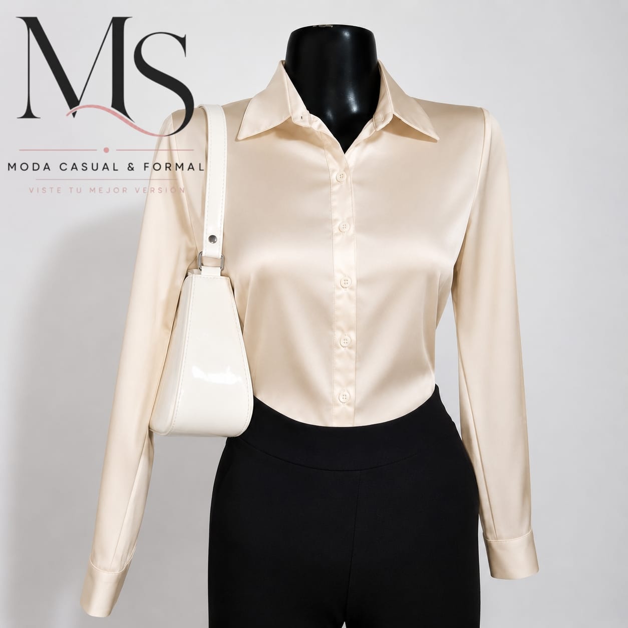BLUSA SATINADA CORTE CLASICO - BEIGE