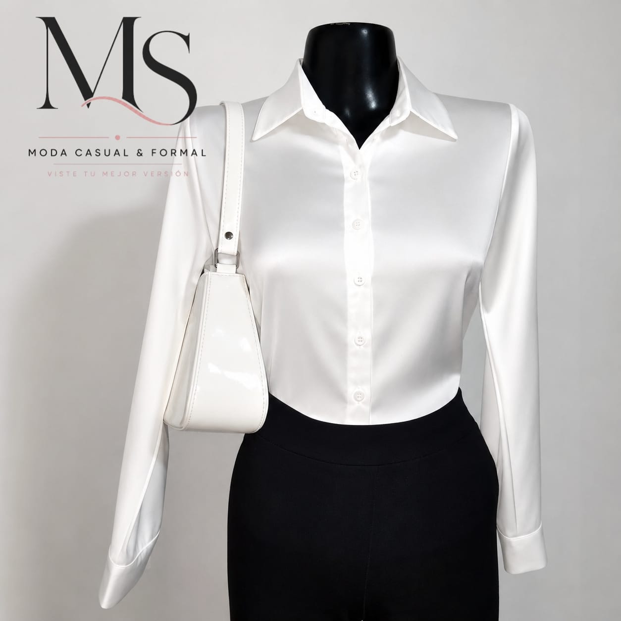 BLUSA SATINADA CORTE CLASICO - PERLA